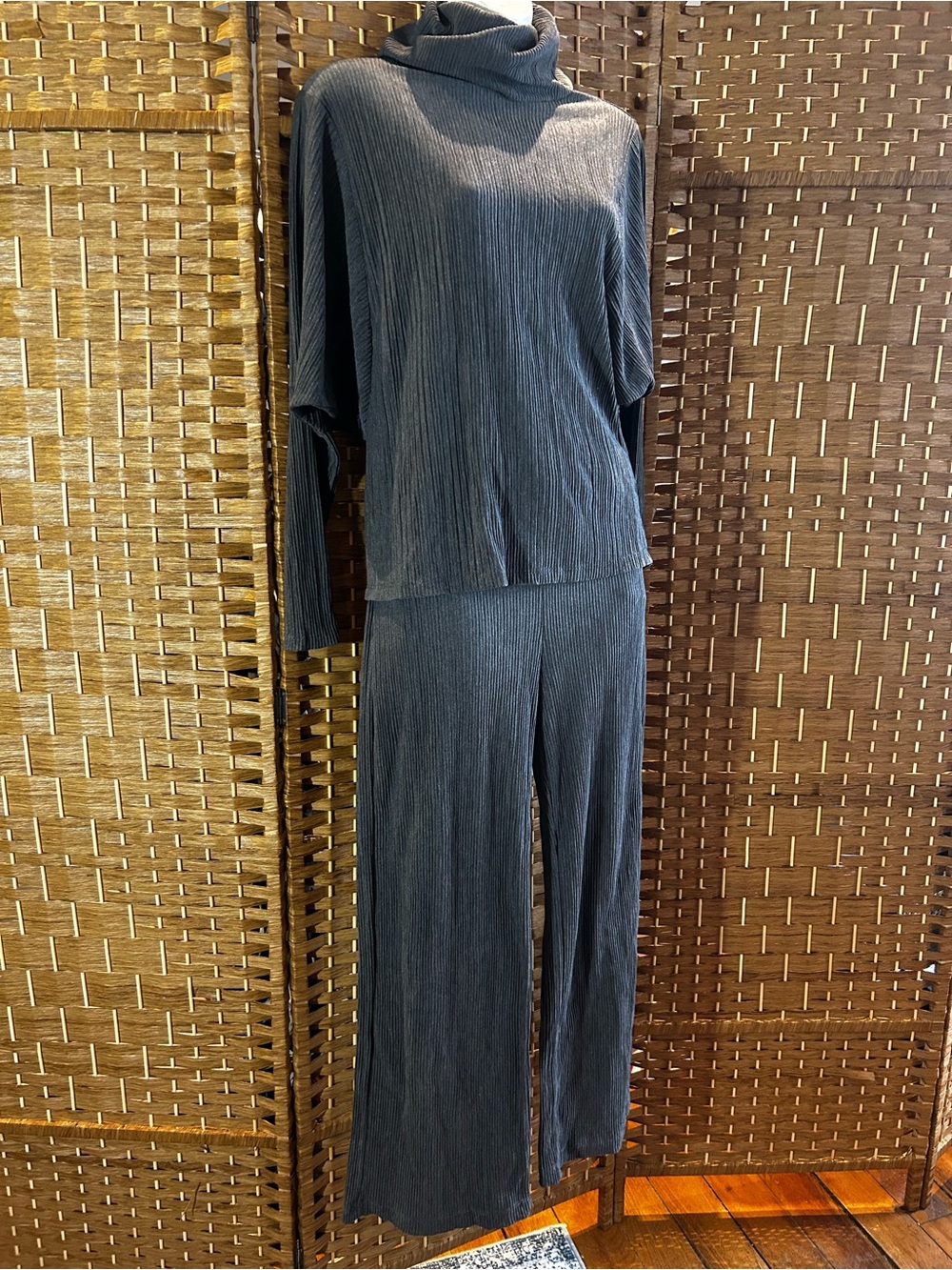 Pant Set Pleated Knit Travel Set Wide Leg Pants Charcoal XL Clara Sunwoo